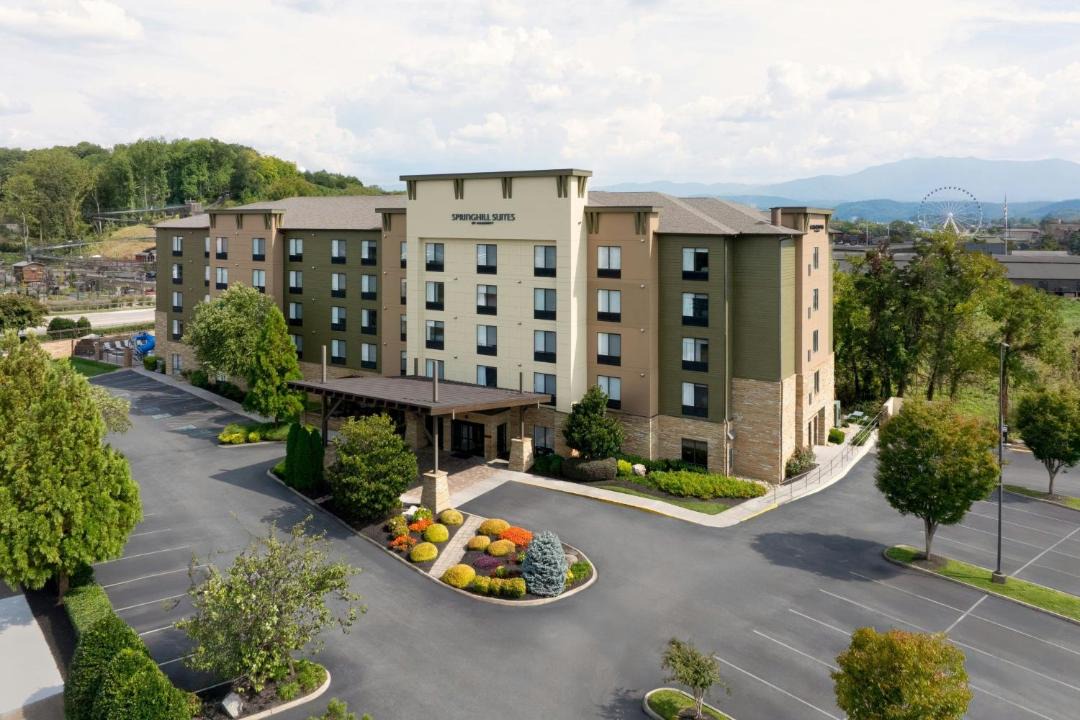 Photo of Others in Pigeon Forge
