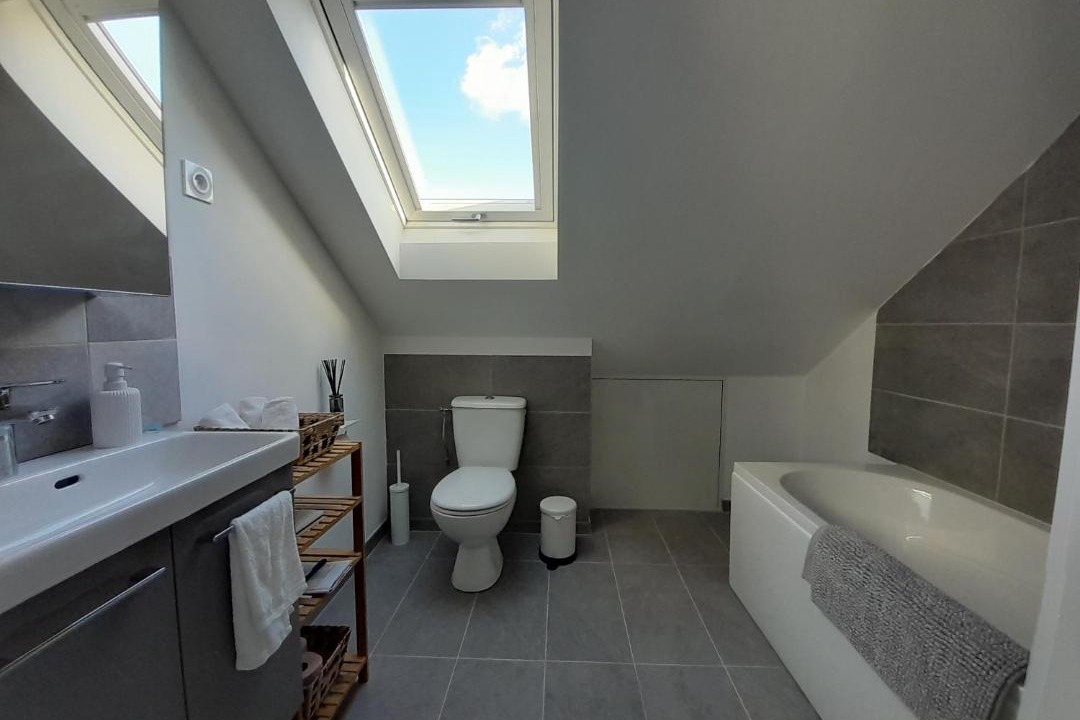 Photo of Bathroom in Eaubonne