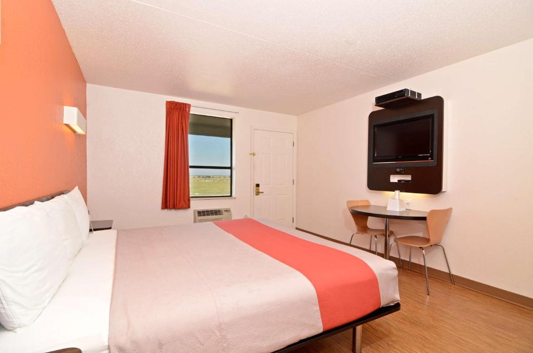 Photo of Bedroom in South Haven