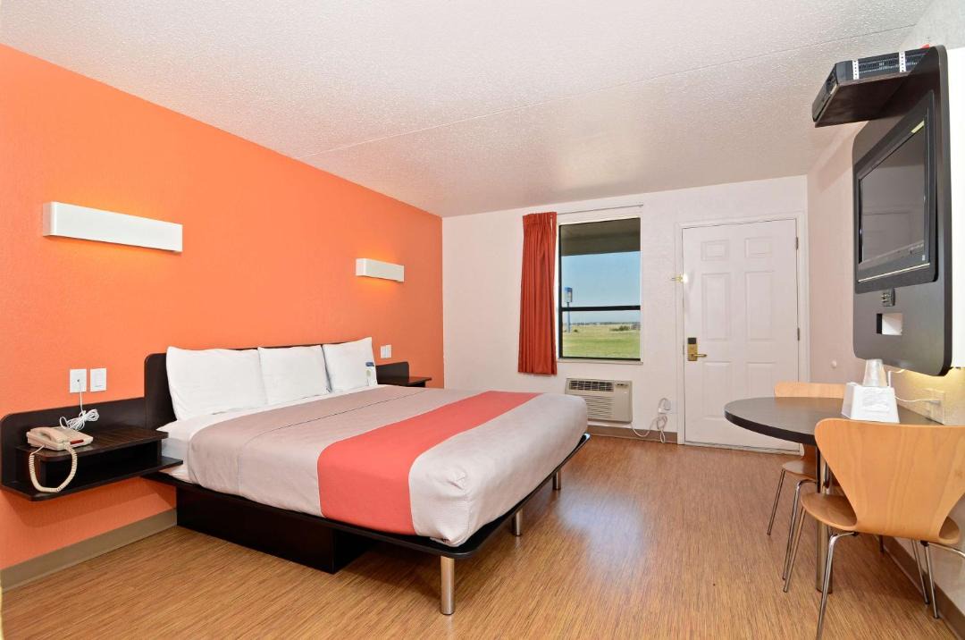 Photo of Bedroom in South Haven