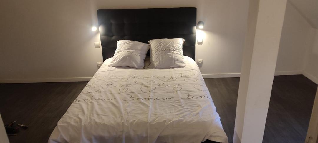 Photo of Bedroom in Trevron