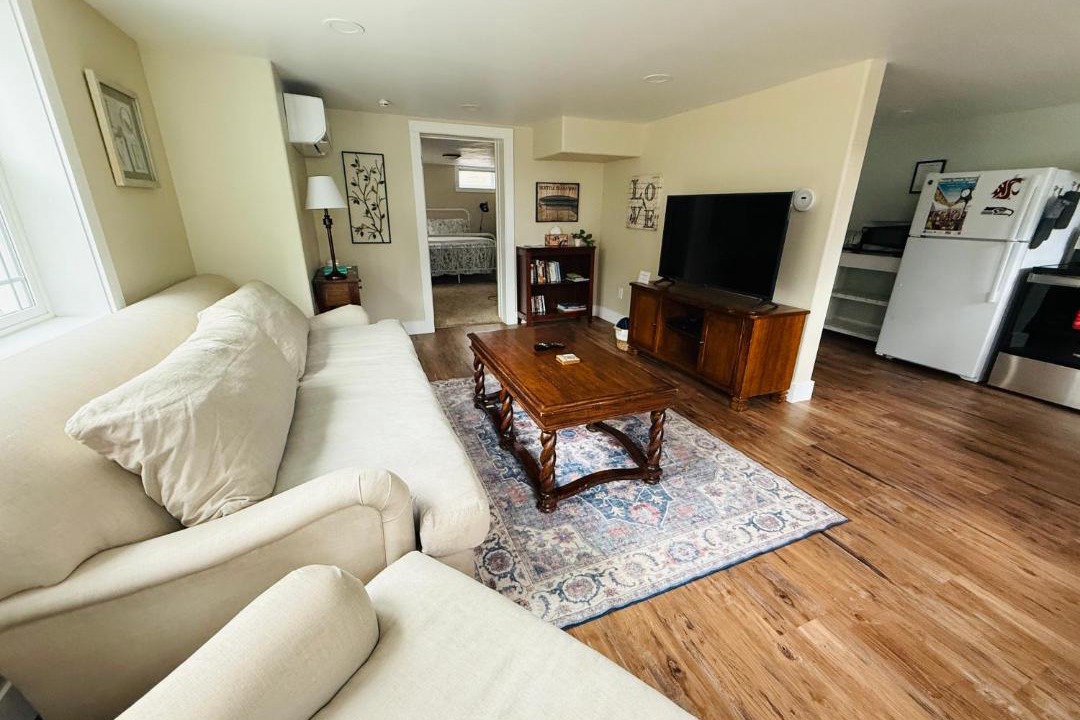 Photo of Others in Pullman