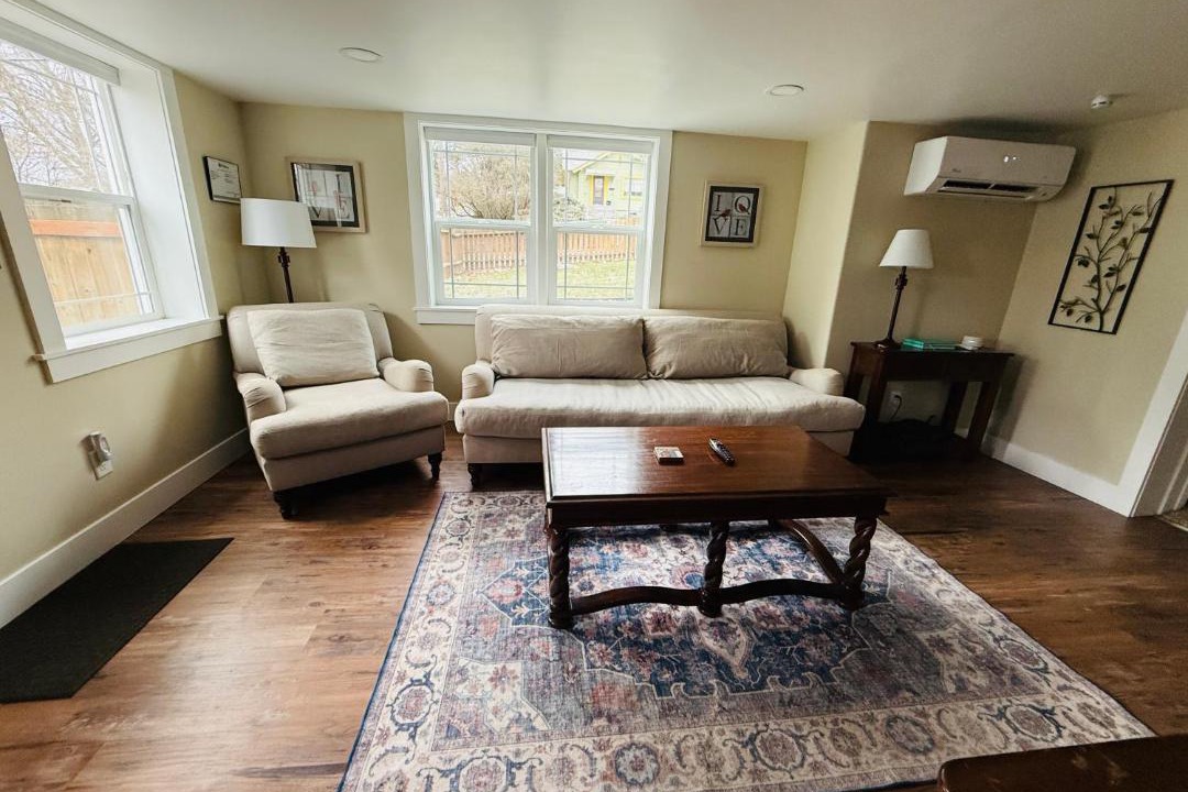 Photo of Others in Pullman