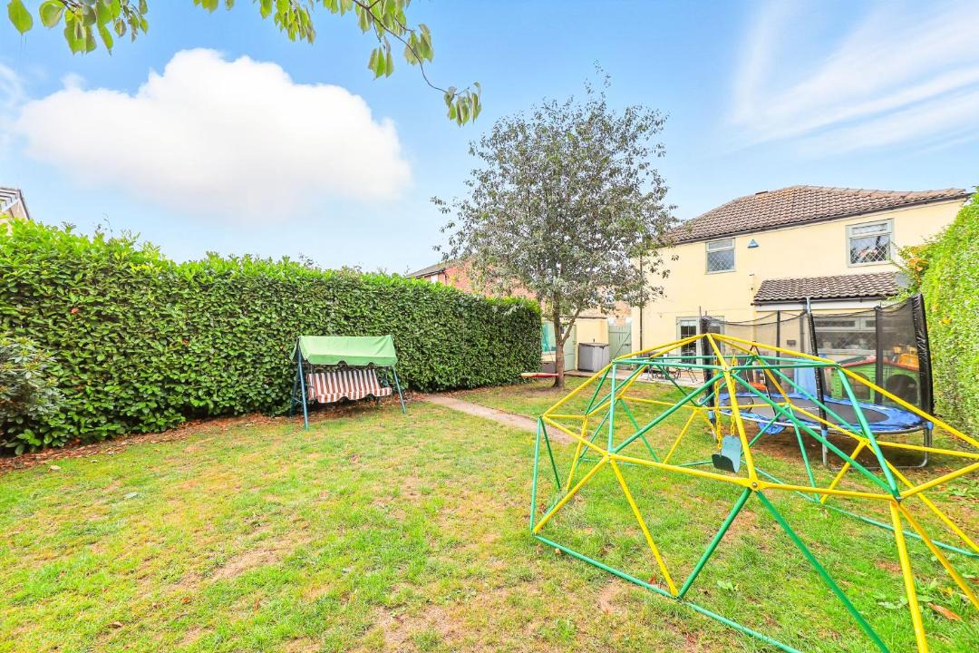 Photo of Others in Stanley