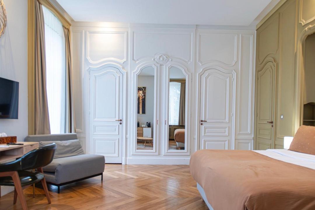 Photo of Others in Ruy-Montceau