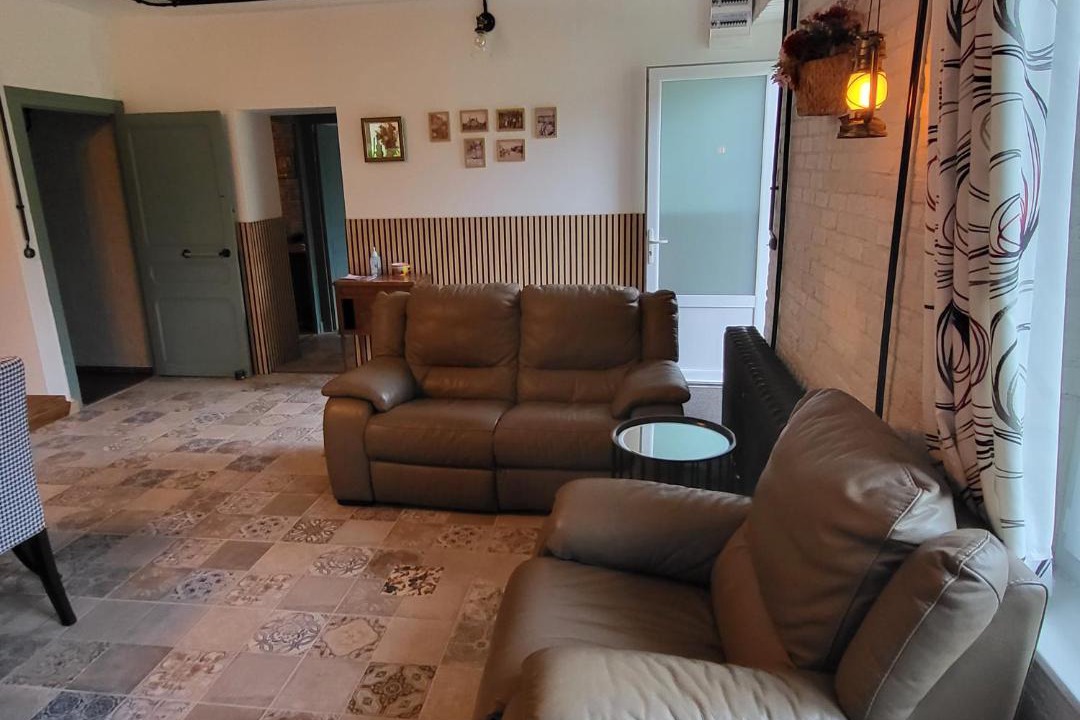 Photo of Others in Feings