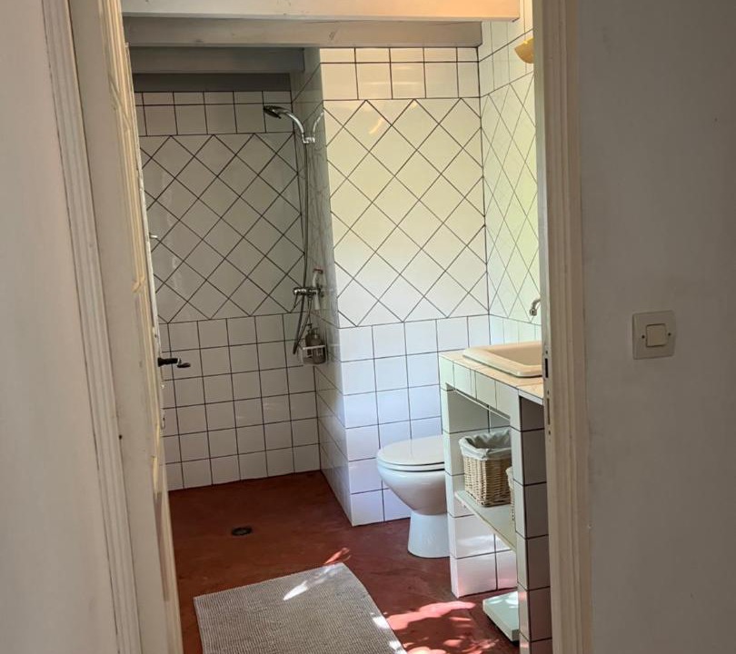 Photo of Bathroom in Montreuil-aux-Lions