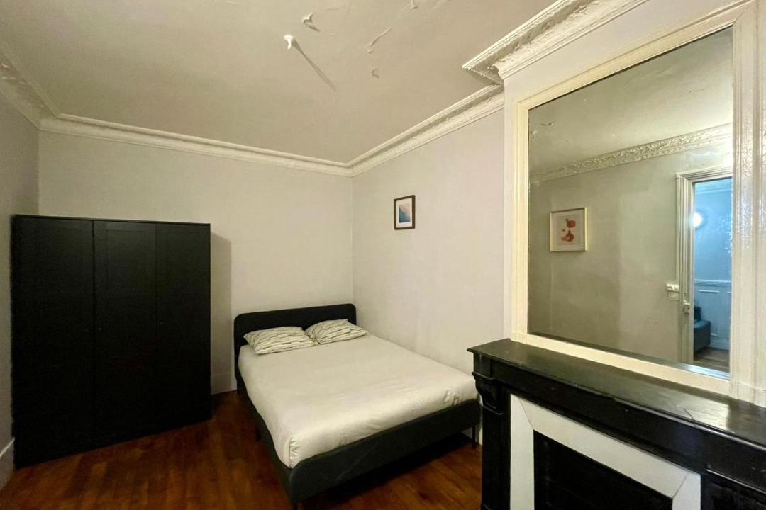 Photo of Bedroom in Parc-de-Montsouris