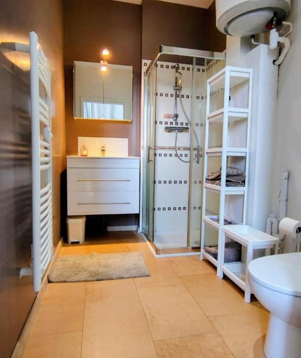 Photo of Bathroom in Downtown Le Havre