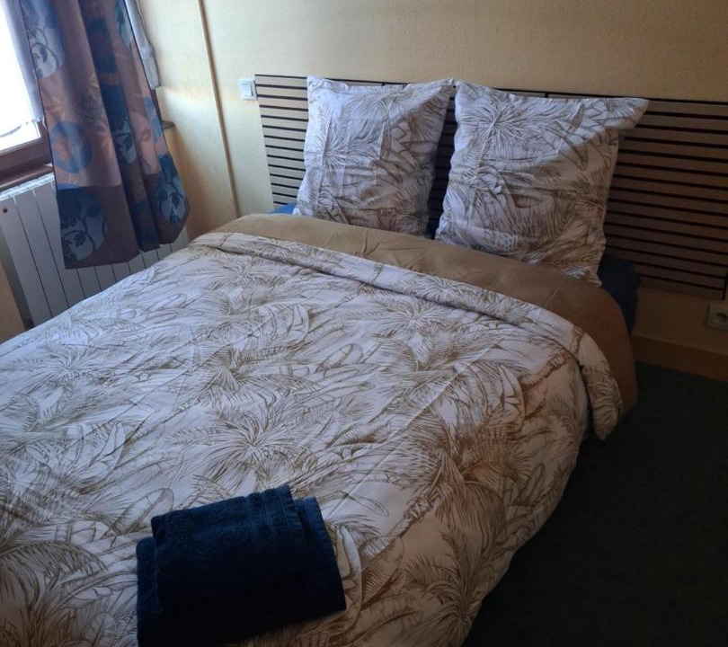 Photo of Bedroom in Sainte-Suzanne-and-Chammes