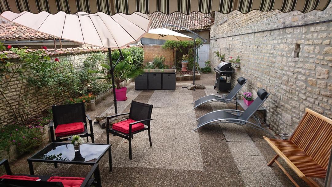 Photo of Patio Balcony in Chef-Boutonne