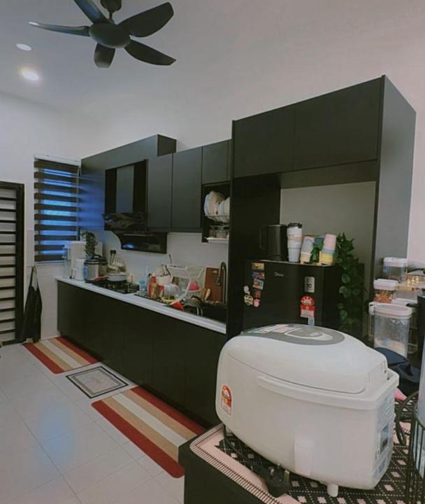 Photo of Kitchen in Kampung Gadong Jaya