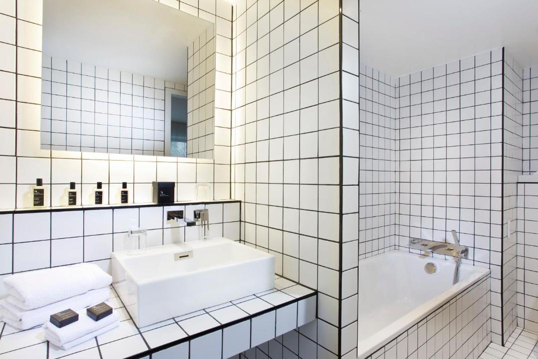 Photo of Bathroom in Champs-Elysees