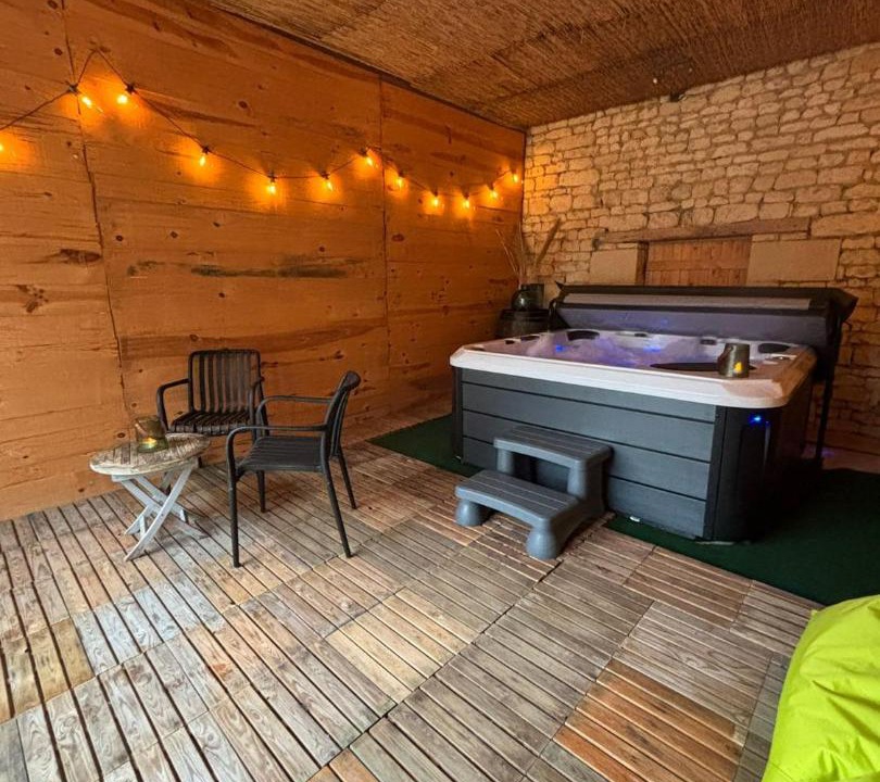 Photo of Others in Loudun