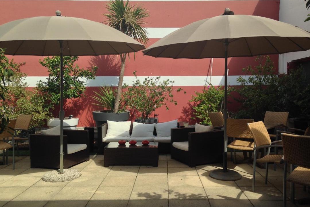 Photo of Others in Faubourg