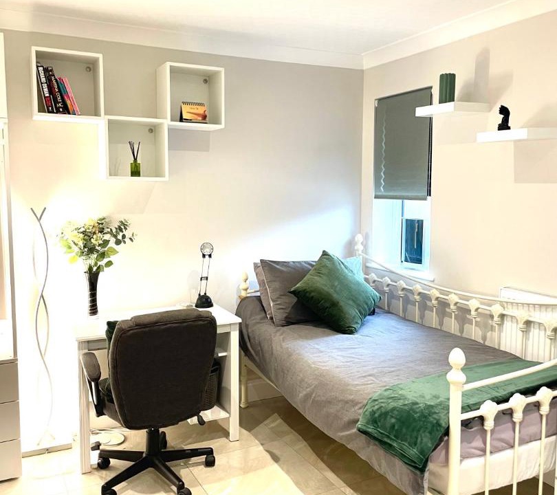 Photo of Others in Pinner