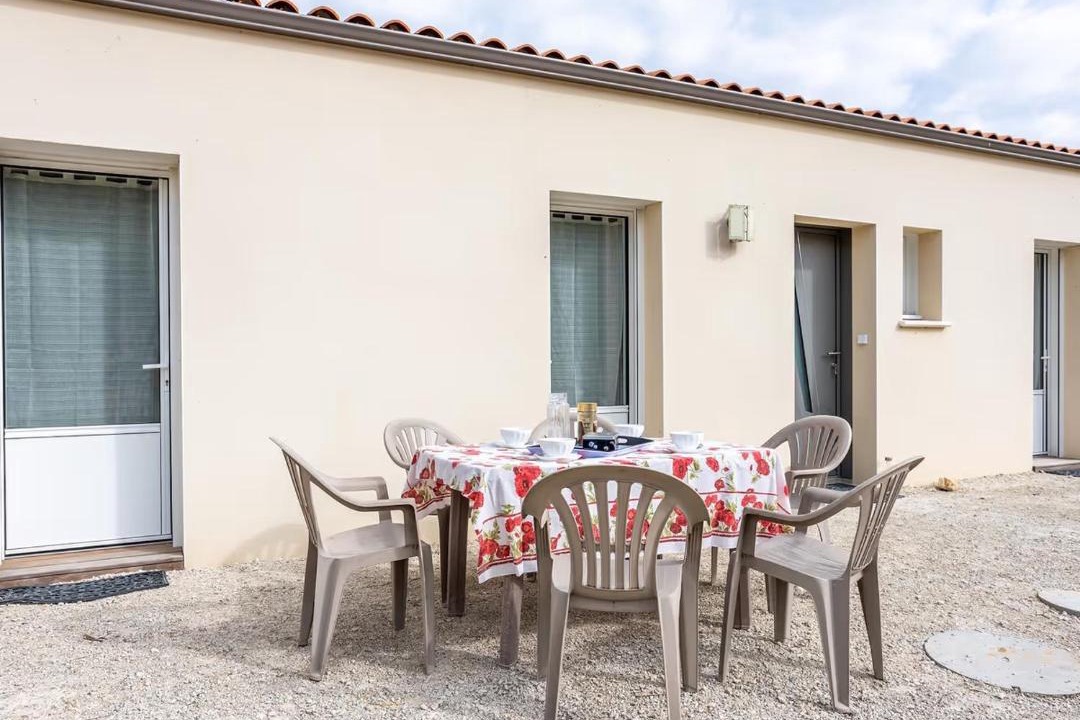 Photo of Others in Curzon