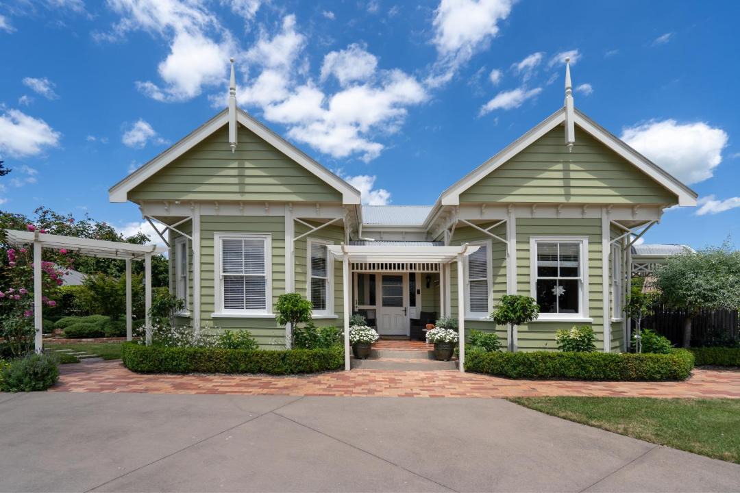 Photo of Others in Leamington