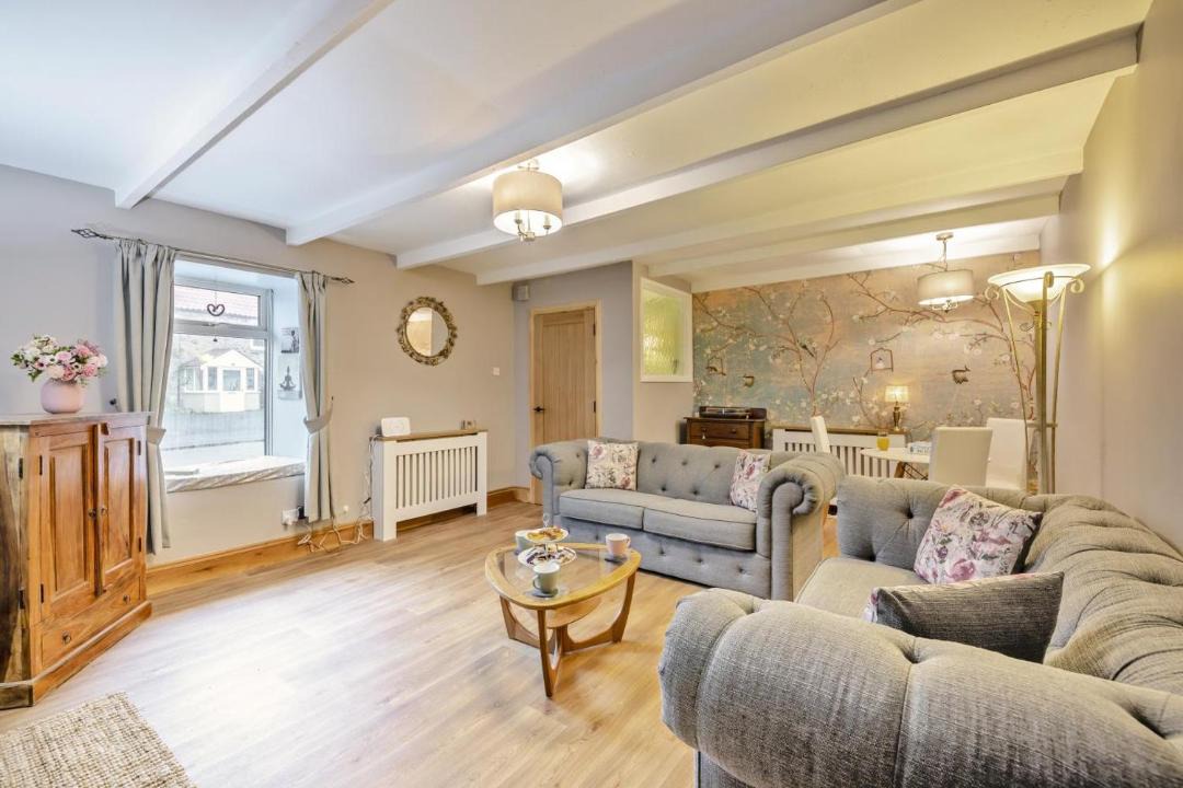 Photo of Others in Lowick