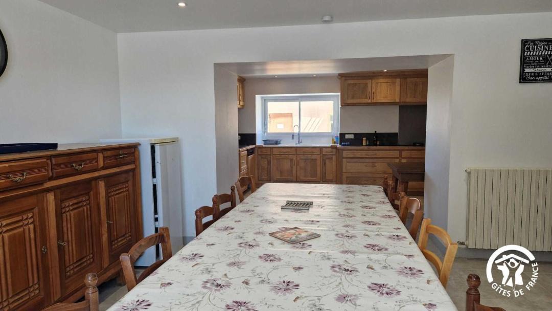 Photo of Others in Assac