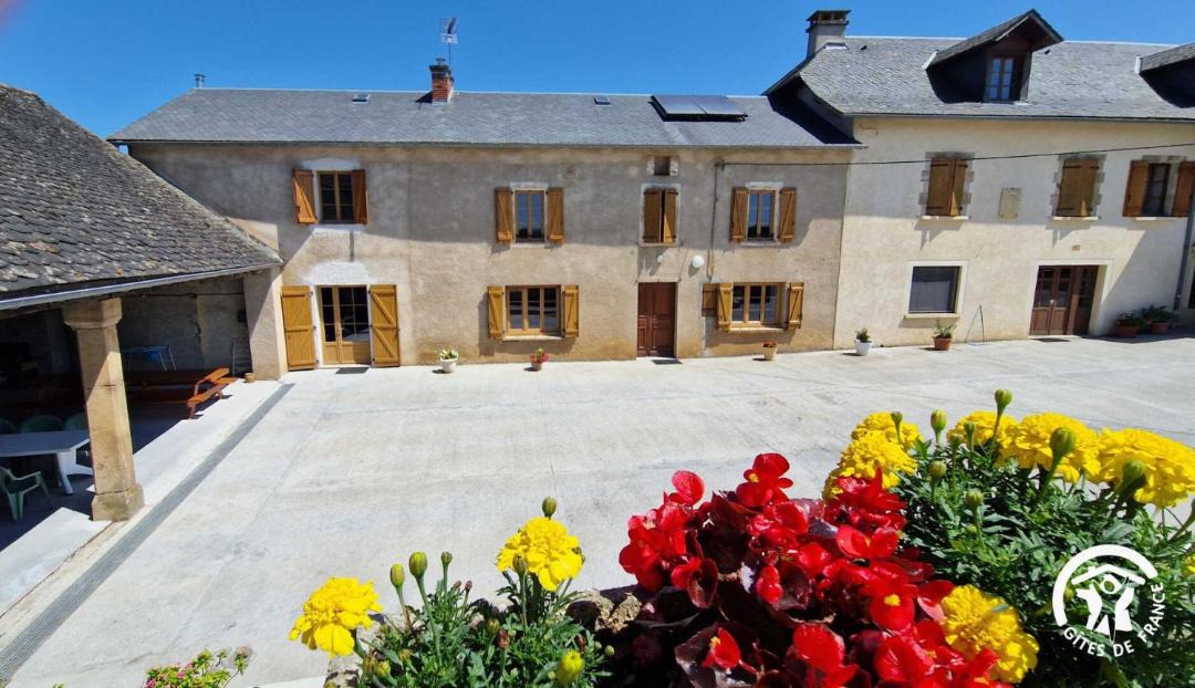 Photo of Others in Assac