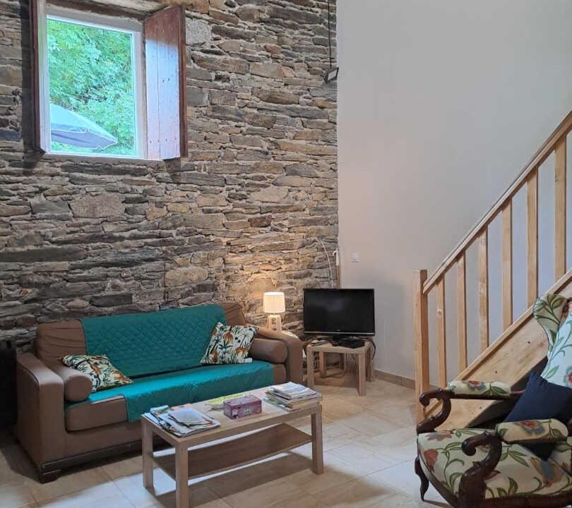 Photo of Others in Le Bez