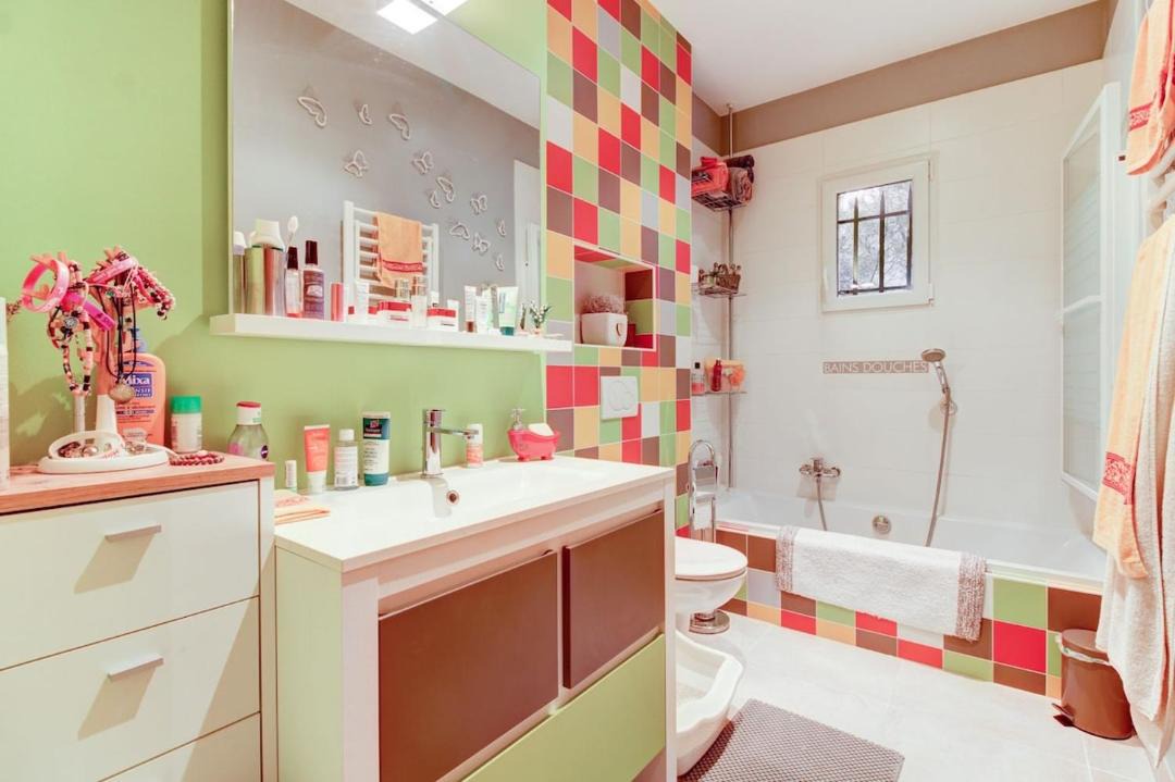 Photo of Bathroom in Toudon