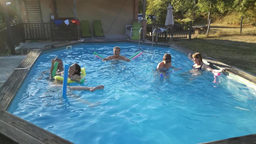 Photo of Others in Larroque