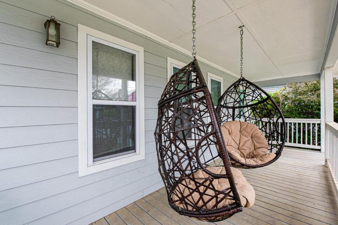 Photo of Patio Balcony in Jefferson Park