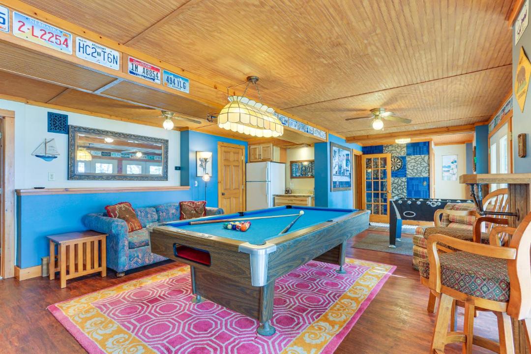 Photo of Others in Hawley