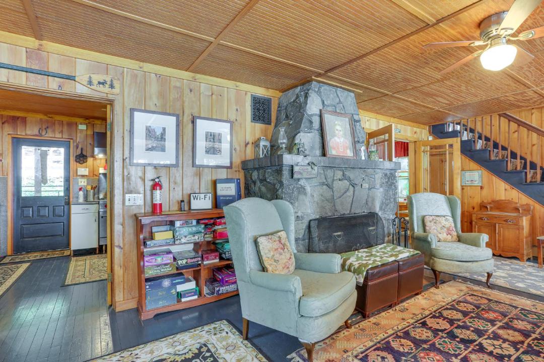 Photo of Others in Hawley