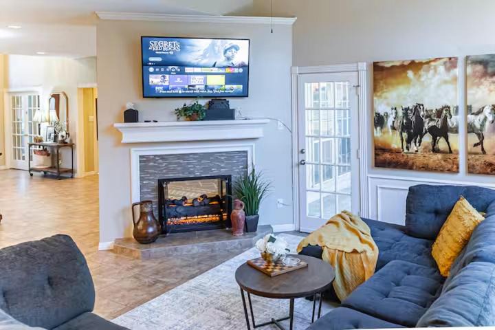 Photo of Livingroom in Barker