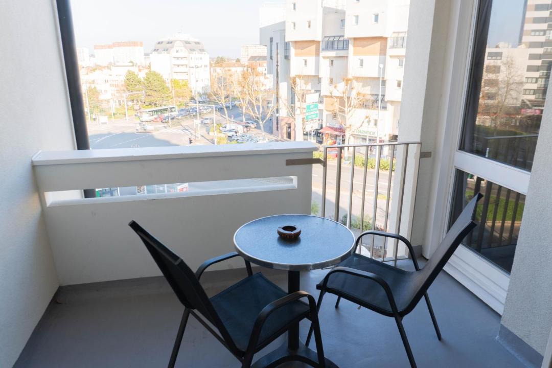 Photo of Patio Balcony in Neuilly-sur-Marne