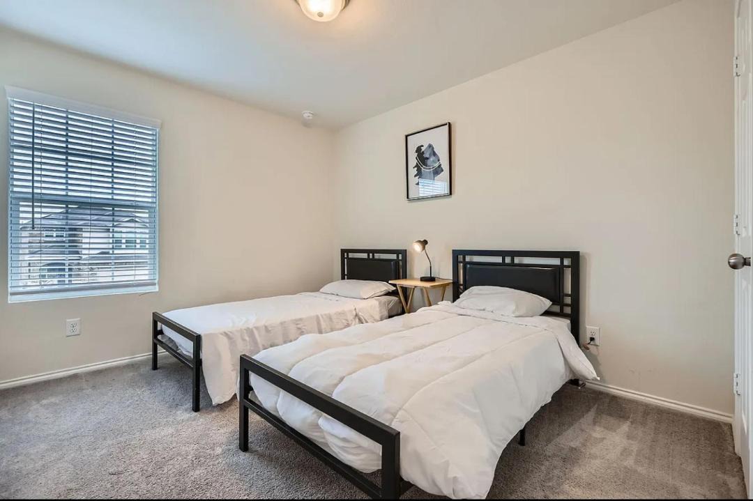Photo of Bedroom in Forney