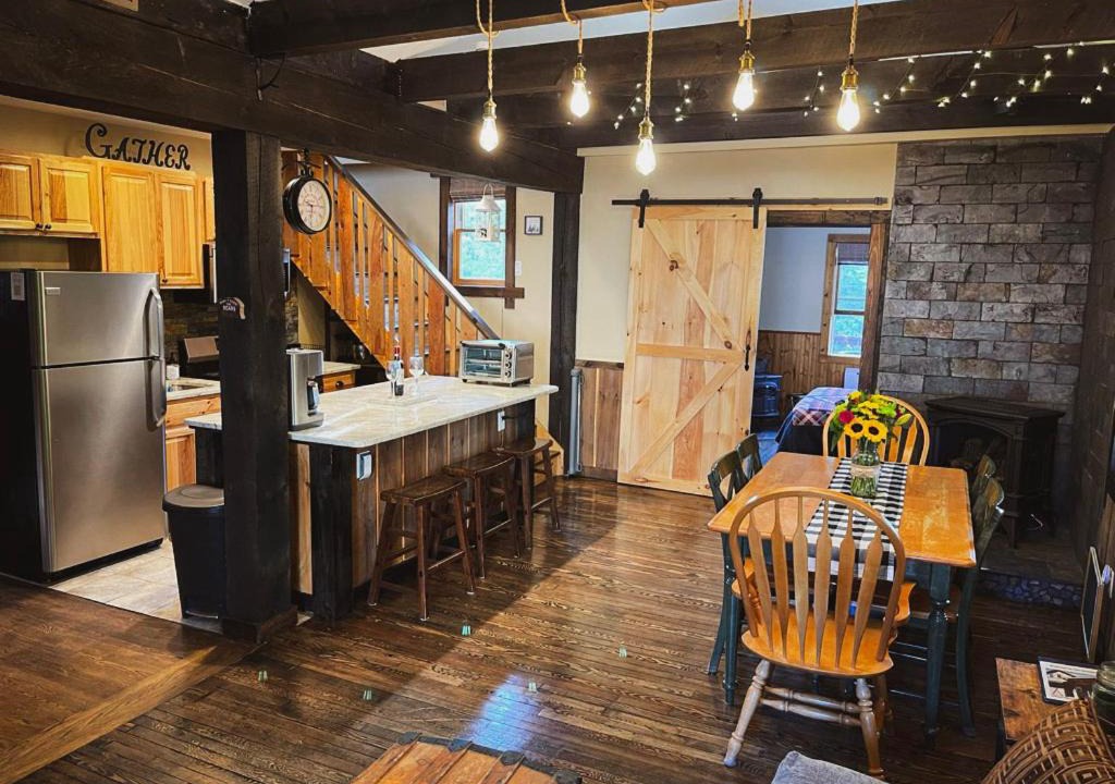 Photo of Others in Hunter