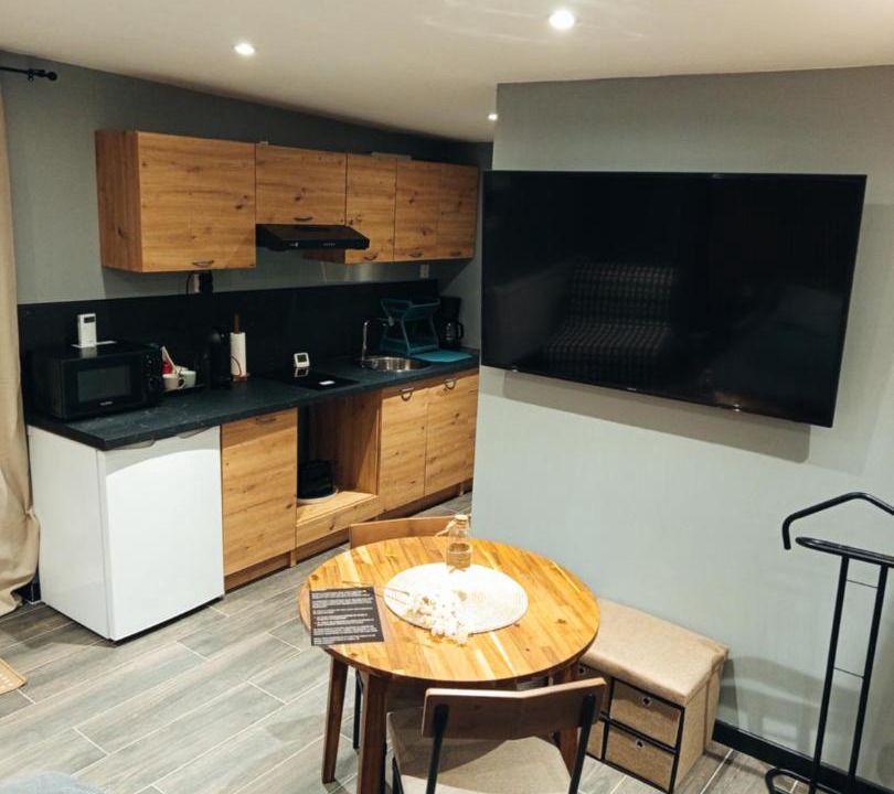 Photo of Others in Auby