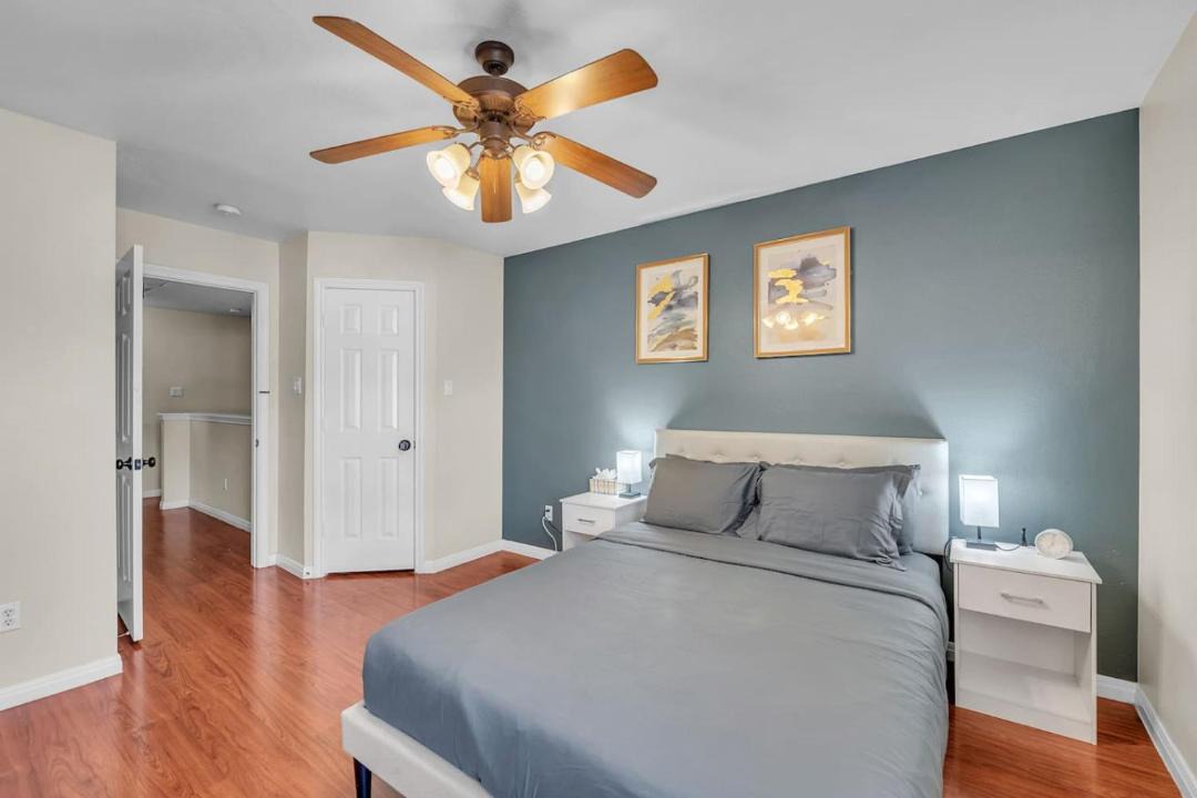 Photo of Bedroom in Franklin Park