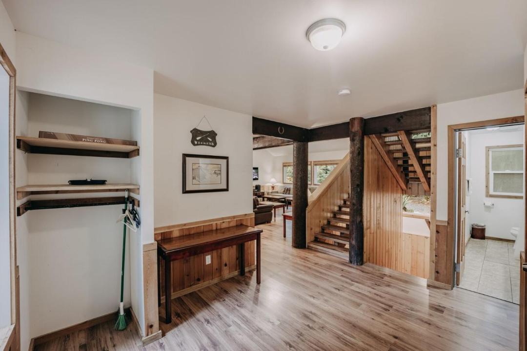 Photo of Others in Warnick