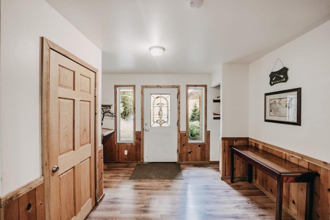 Photo of Others in Warnick