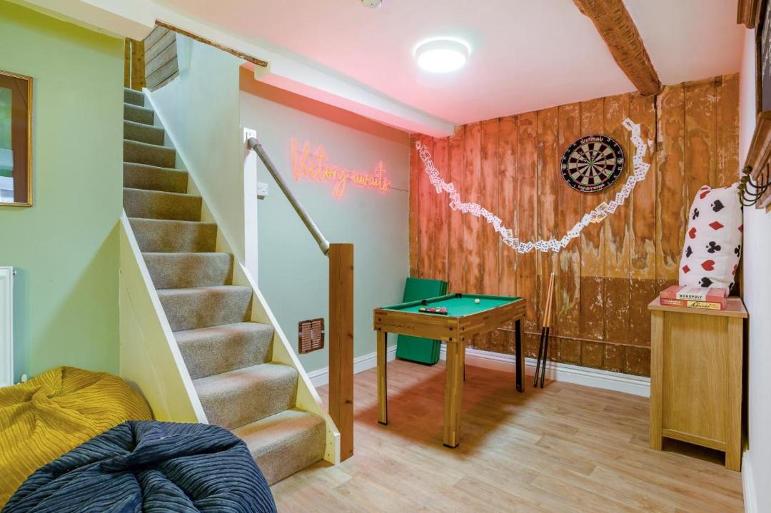 Photo of Others in Ozleworth