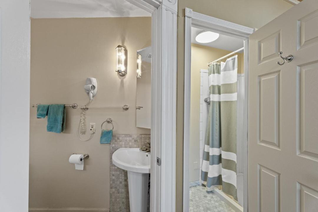 Photo of Bathroom in Healdsburg