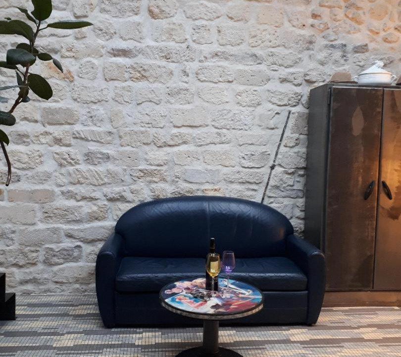 Photo of Others in Charonne