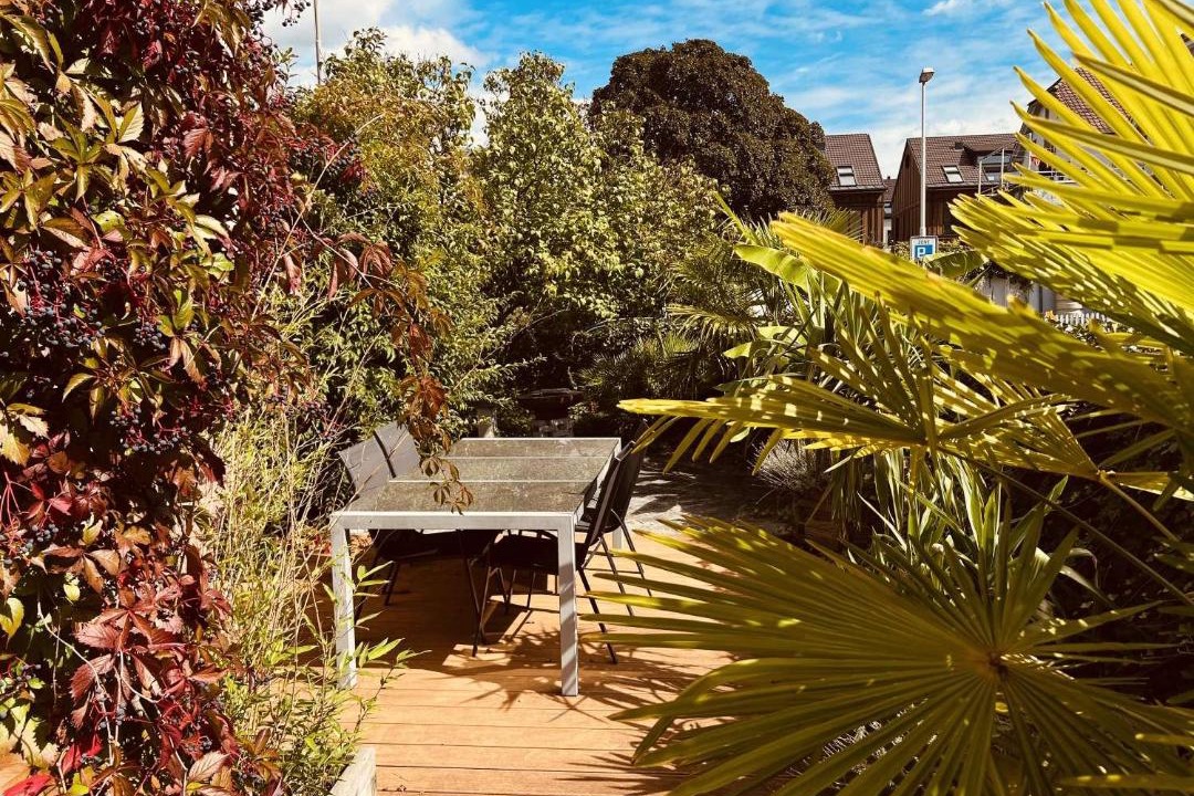 Photo of Others in Augst