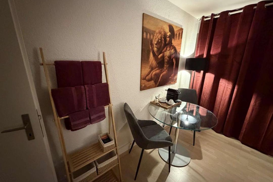 Photo of Others in Augst