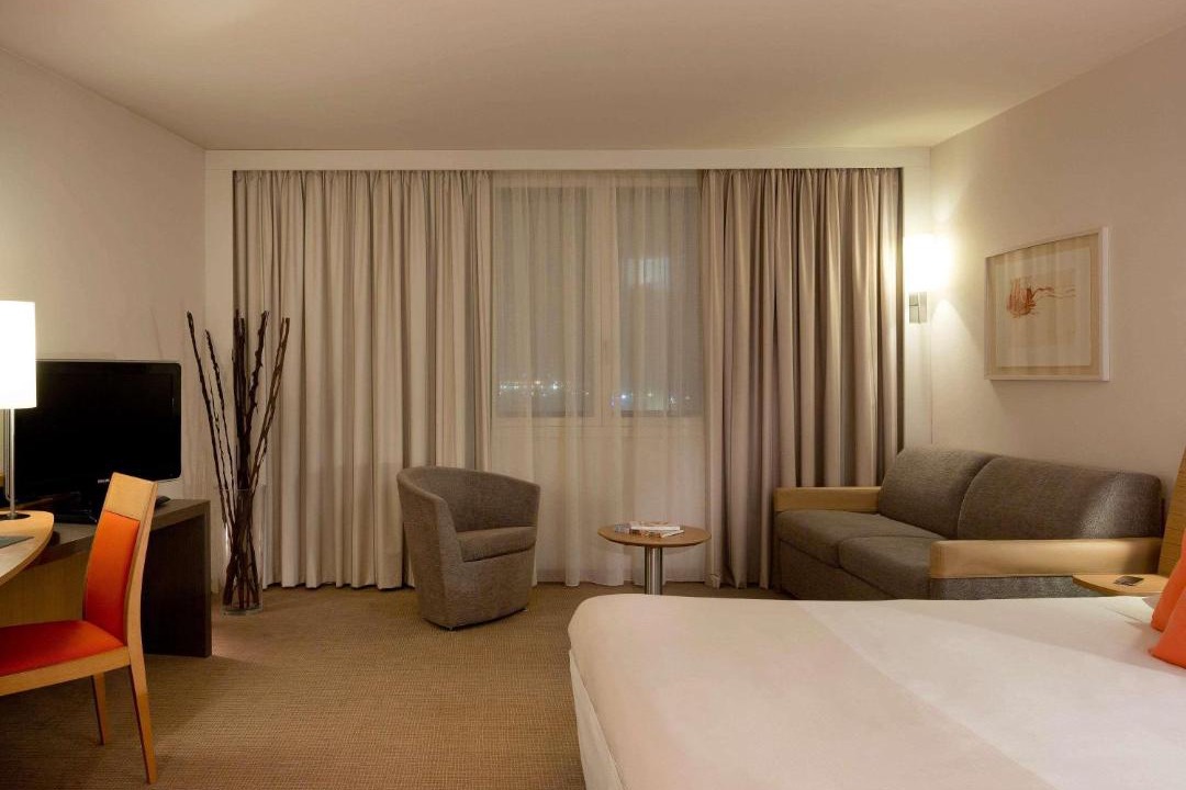 Photo of Others in Roissy-en-France