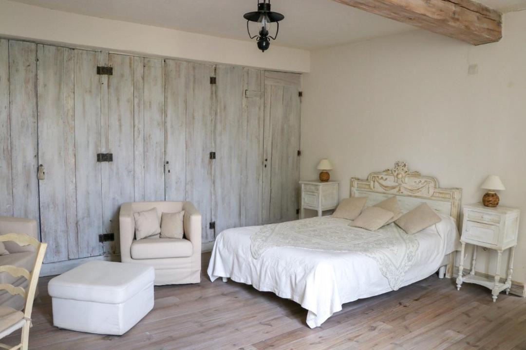 Photo of Others in Engravies