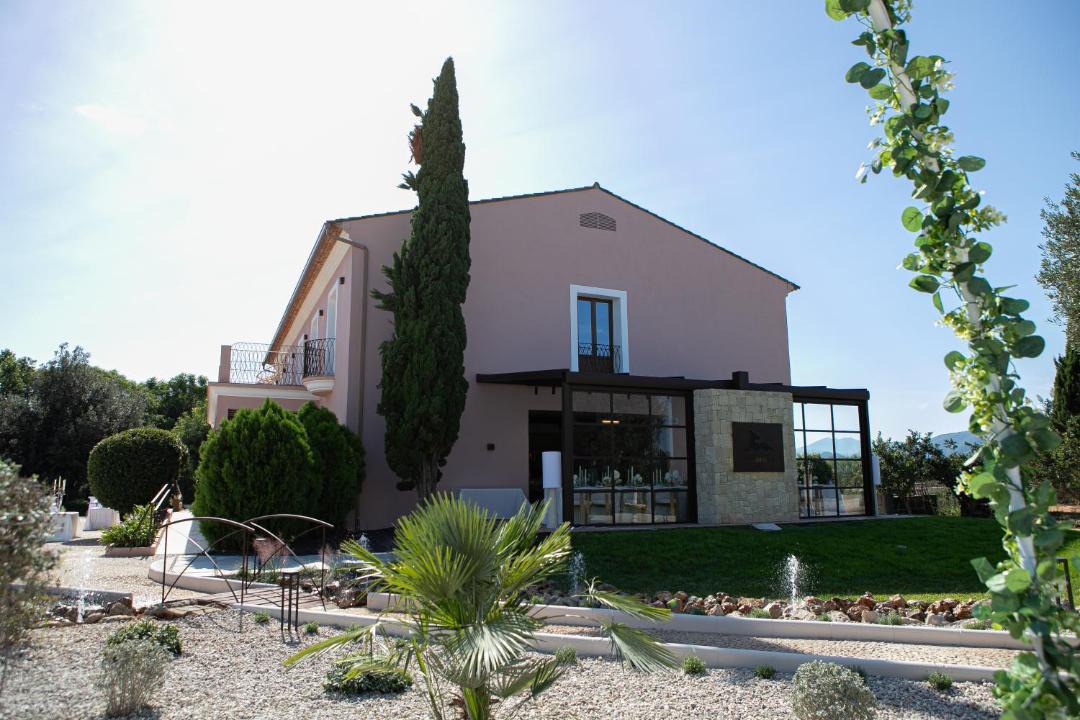 Photo of Others in Oliva