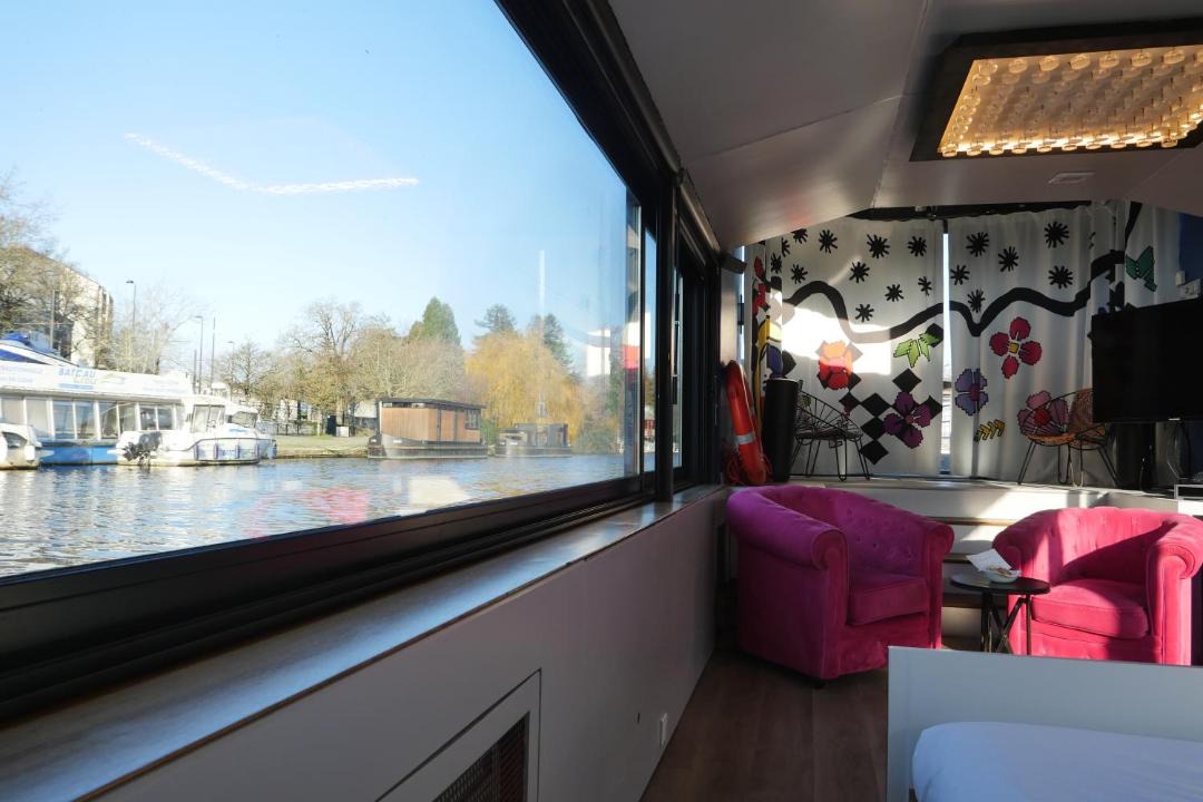 Photo of Others in Waldeck-Sully