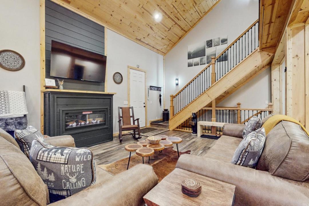 Photo of Livingroom in Ellijay