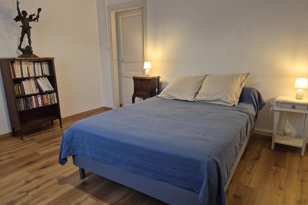 Photo of Bedroom in Centre